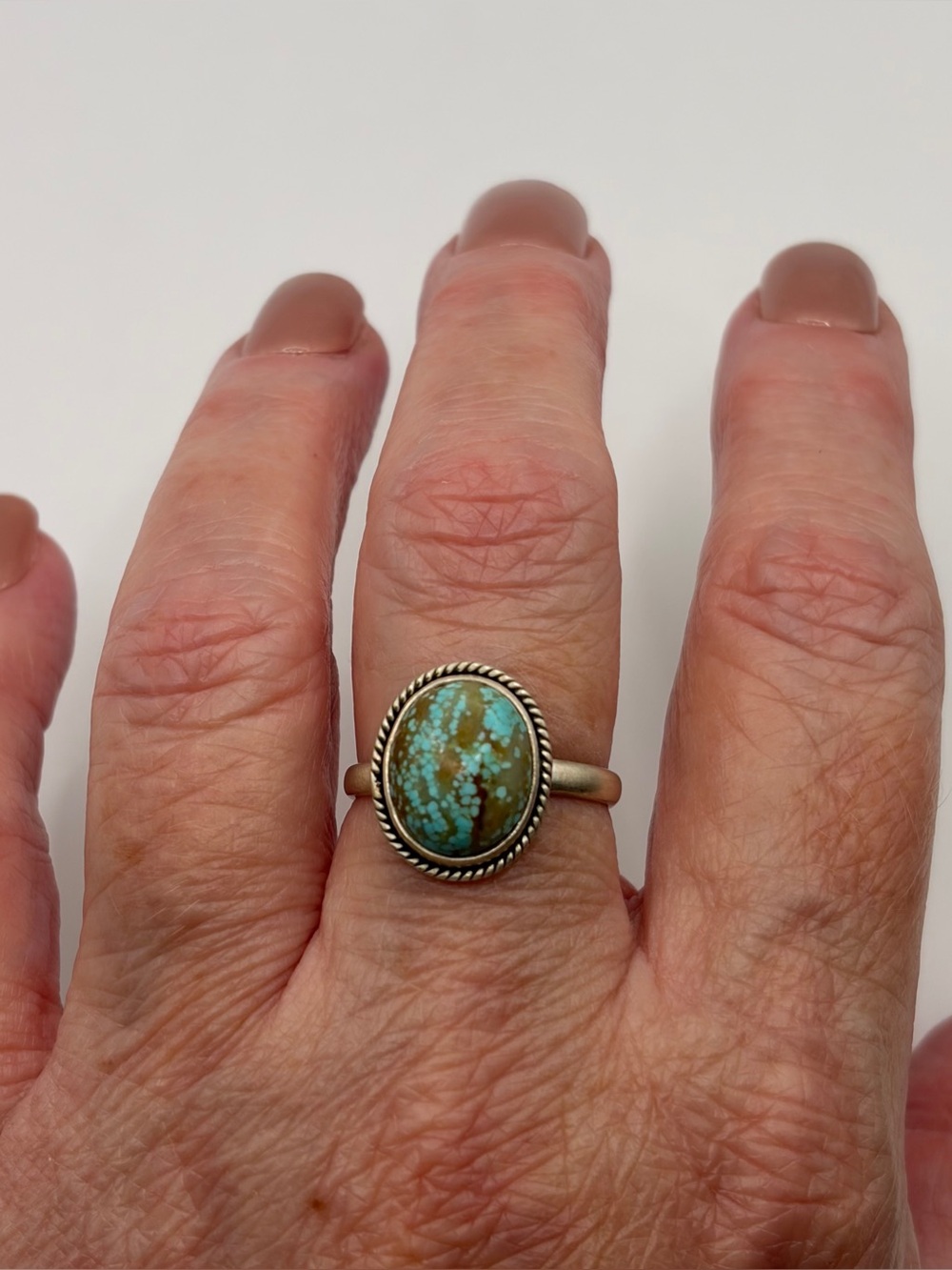 925 Sterling Silver #8 Turquoise Stone Ring - Picture 5 of 6